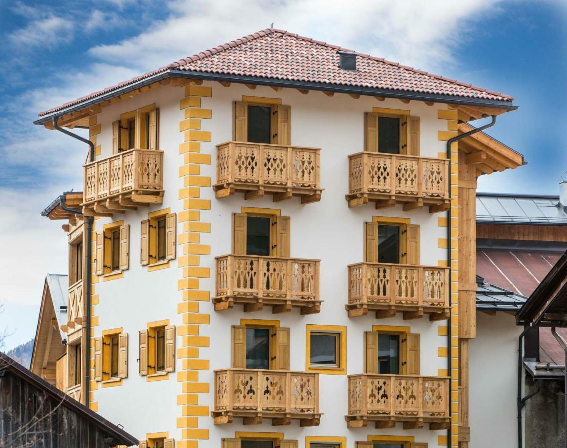 Wellness Fassa Apartamento Pozza di Fassa Exterior foto